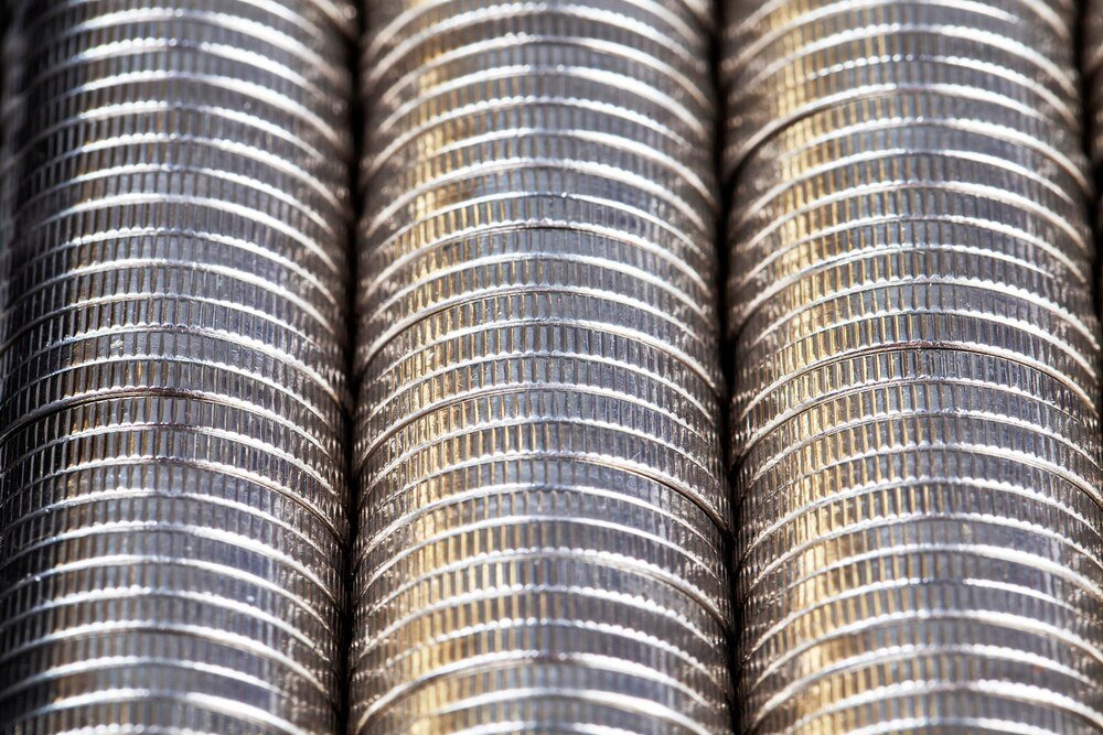 Jak czyścić monety z aluminium – domowe i bezpieczne sposoby