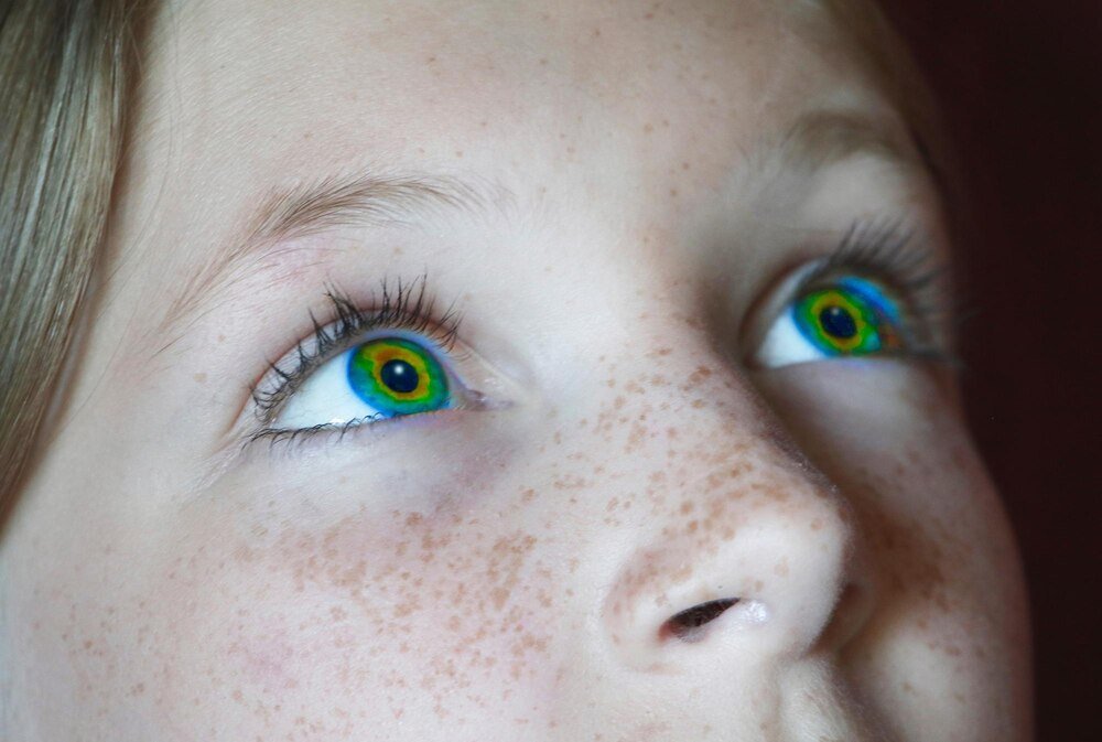 Jaki jest najrzadszy kolor oczu – skąd się bierze i co oznacza?