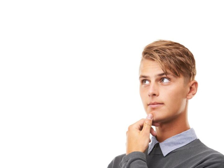 W związku z tym – synonim i jakie inne wyrażenia warto znać?