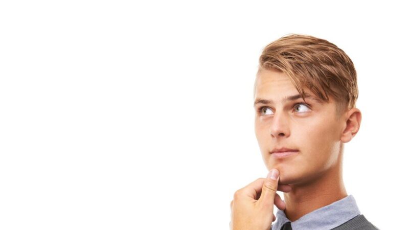 W związku z tym – synonim i jakie inne wyrażenia warto znać?